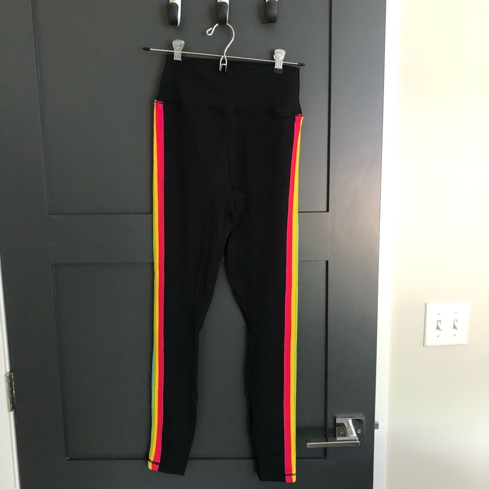 Spiritual Gangster leggings. Size small.